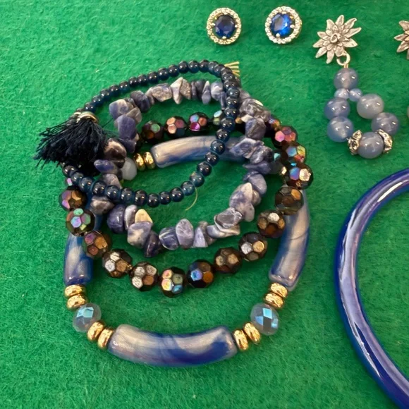 12 Blue Pieces Artisan and Vintage Jewelry Bundle - Picture 3 of 7